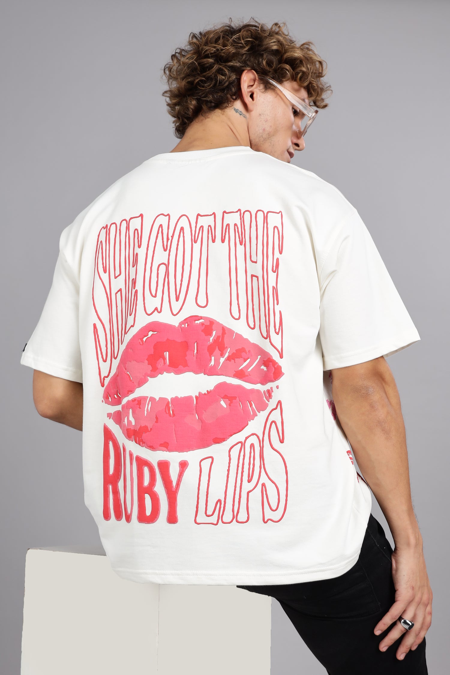 Ruby Lips Oversized Tee