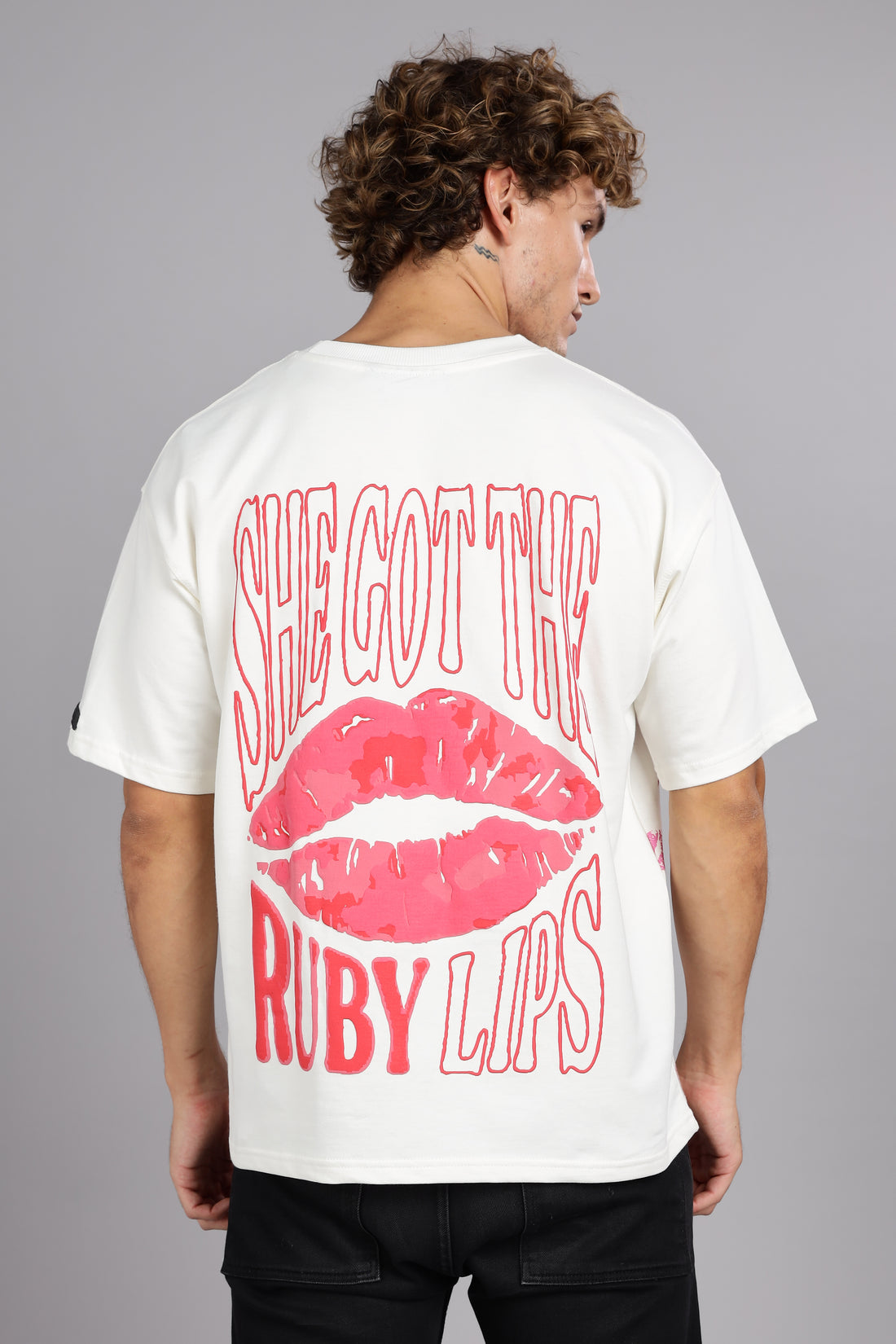 Ruby Lips Oversized Tee
