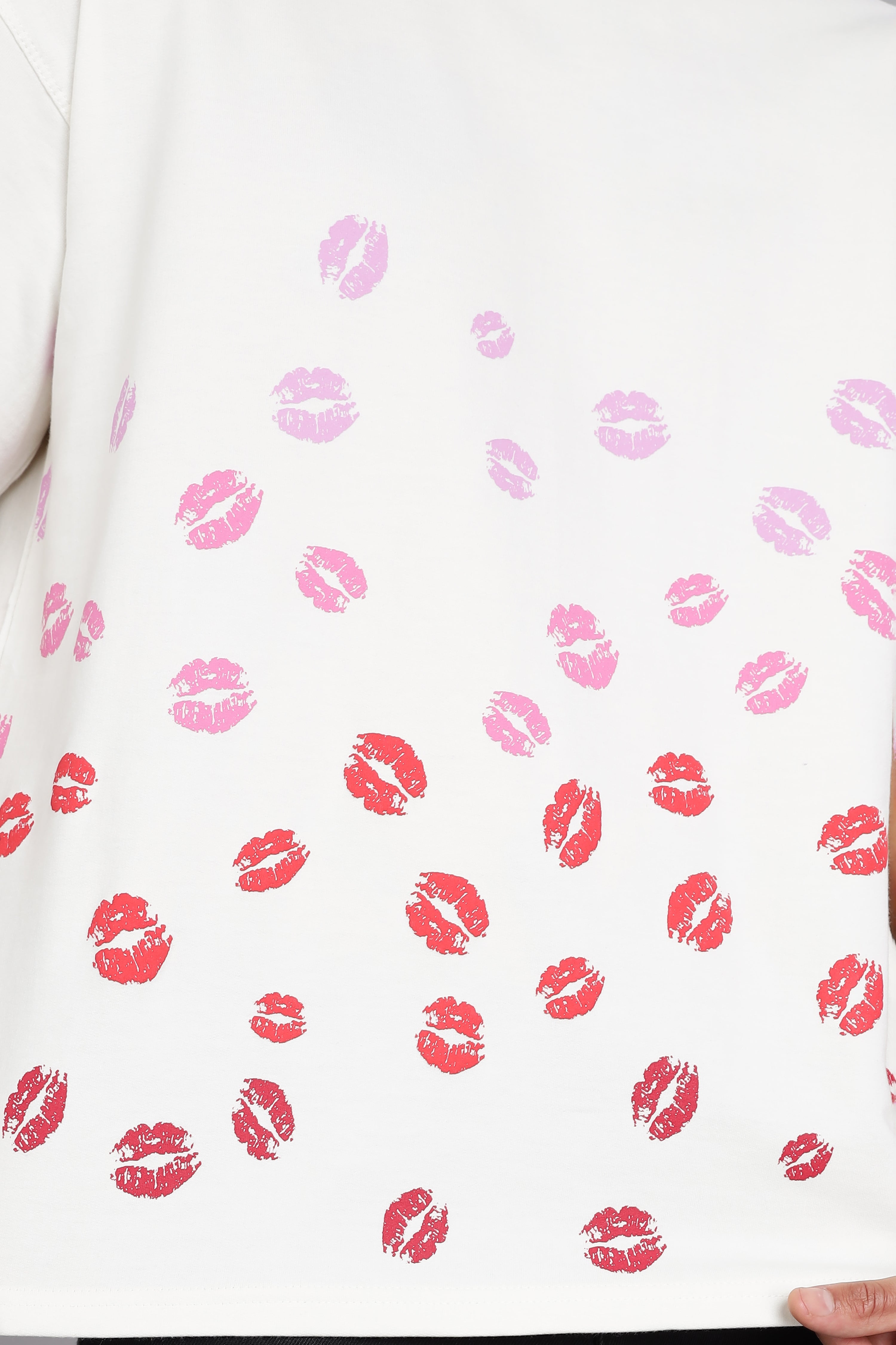Ruby Lips Oversized Tee