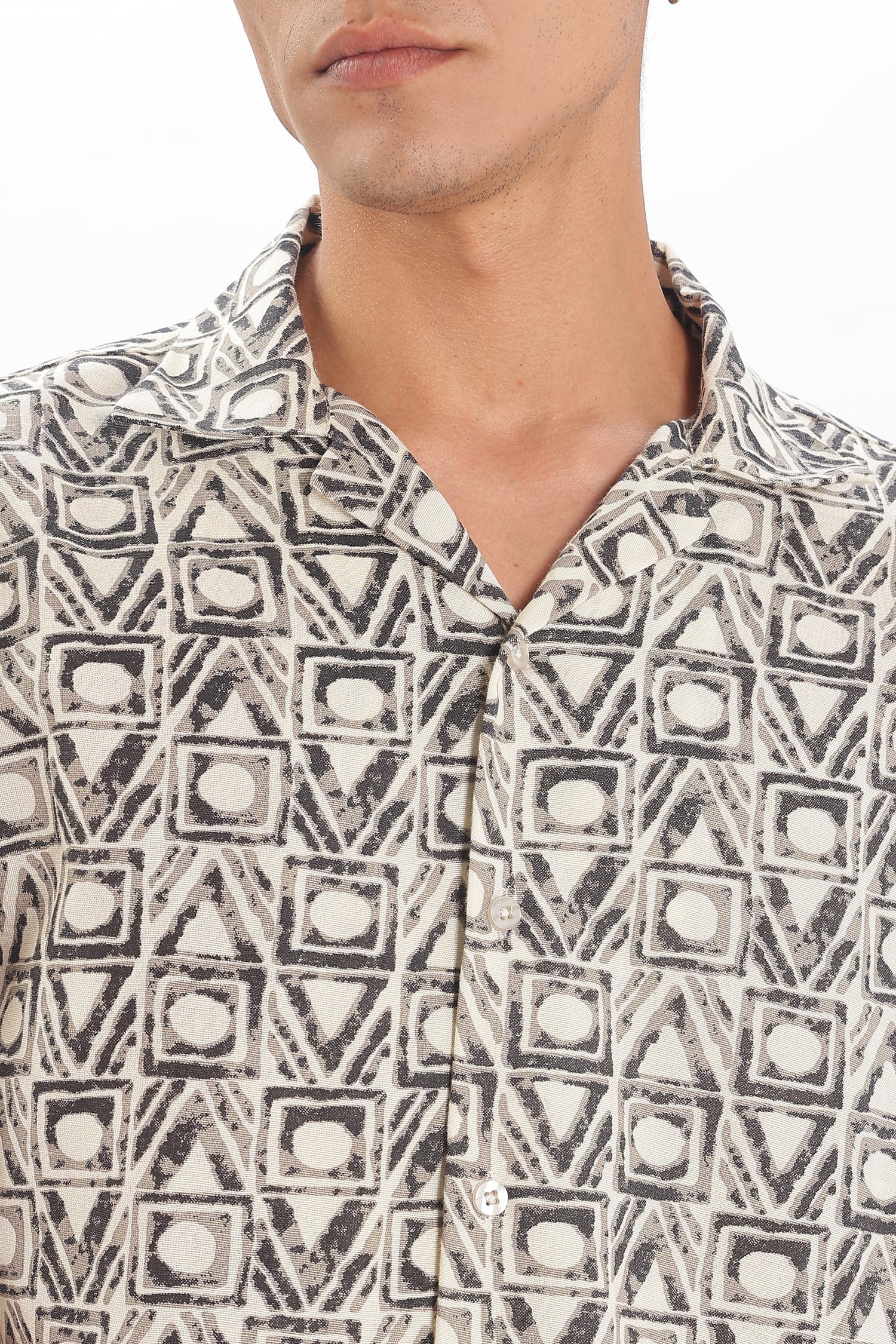 Lattice beige pattern